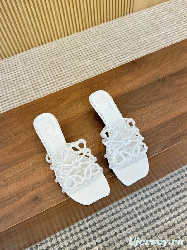 2025 Women Loewe White Leather Sandals