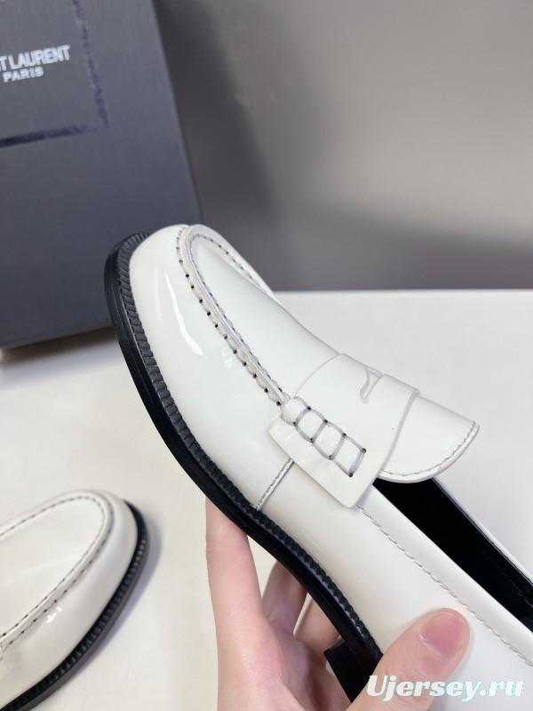 2025 Women Yves Saint Laurent White Leather Loafer KFY00350