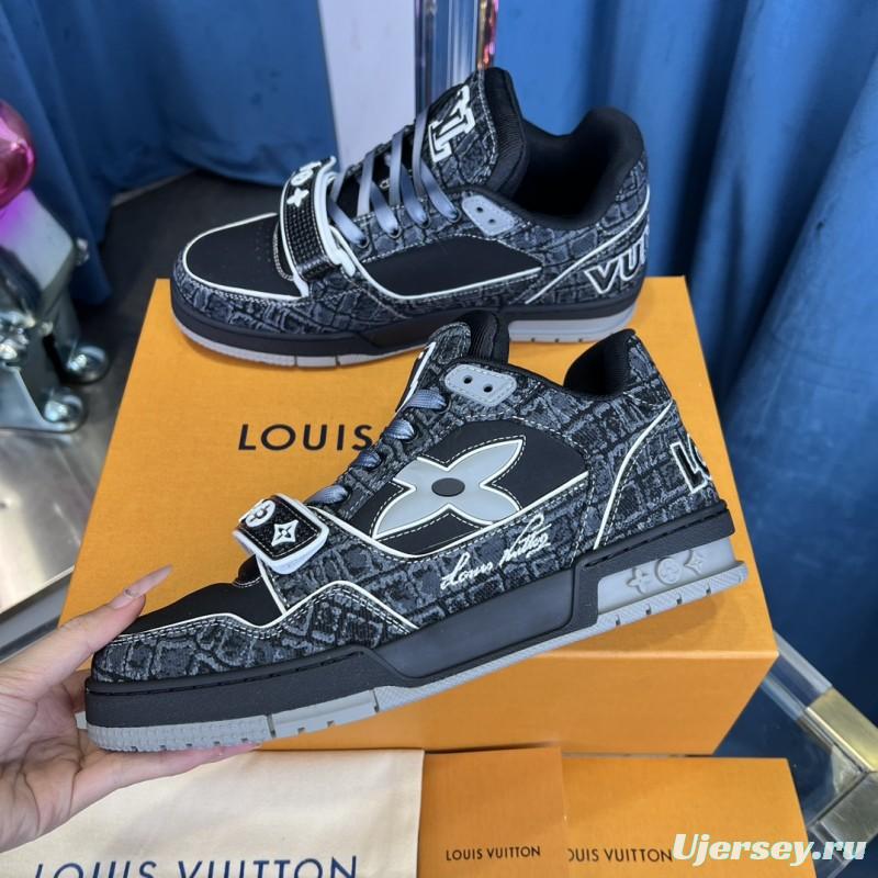 2025 Unisex Louis Vuitton Black Grey Leather Canvas Plimsolls Stitching LV0038