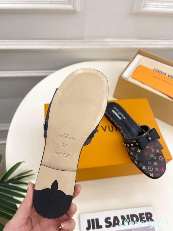 2025 Slippers Louis Vuitton Black Leather Flat Bow MJ00290