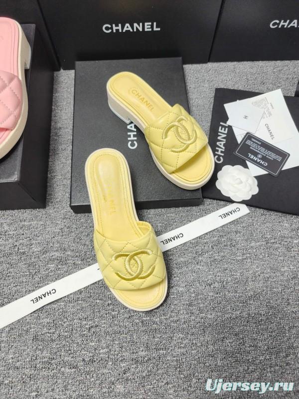 2025 Women Chanel Yellow Leather Slippers LY00250