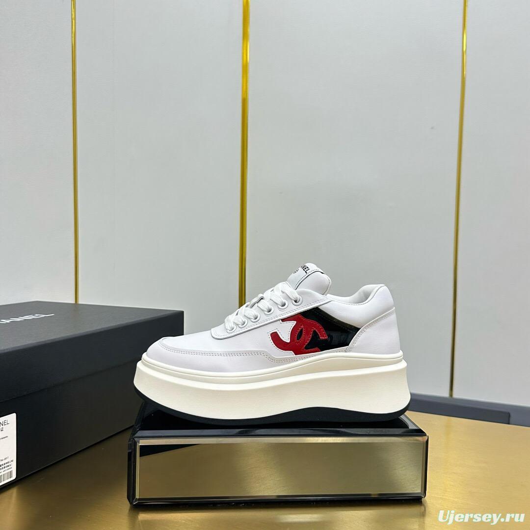 2025 Women Chanel White Black Red Leather Sneakers