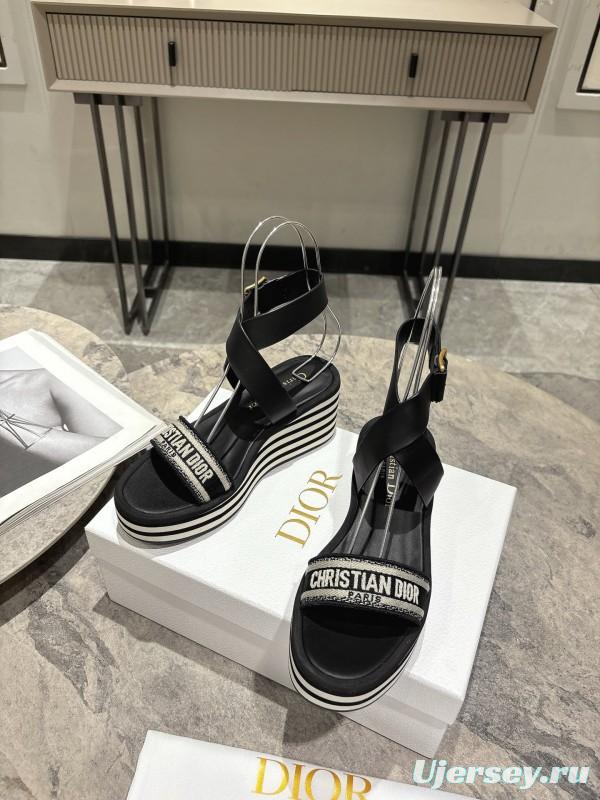 2025 Women Dior Black Leather Sandals Christian Dior Logo KFY00280