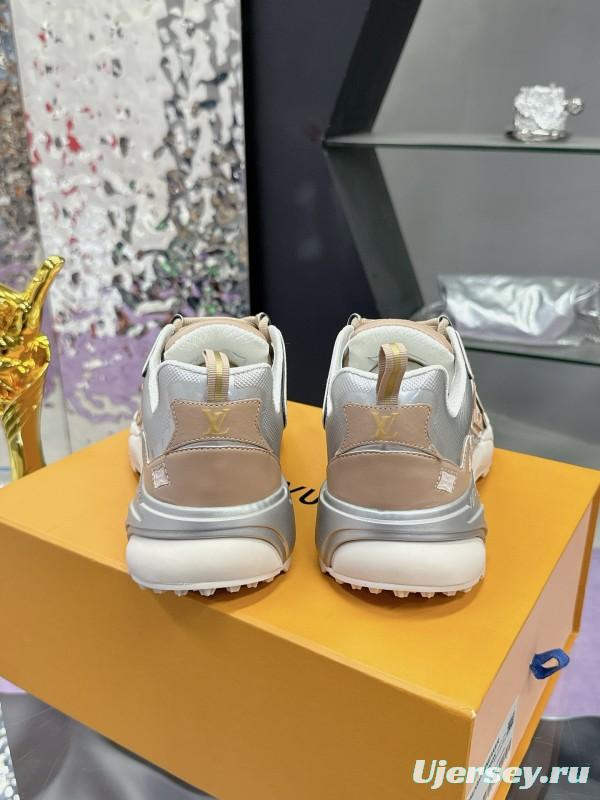 2025 Men Louis Vuitton Gradient Color Beige White Mesh Leather Sneakers MJ00420