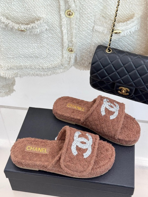 2025 CHANEL Brown Terrycloth Slippers CC Logo KFY00220