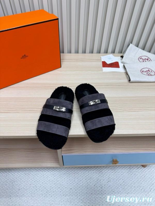 2024 Slippers Hermès Black Grey Shearling Slippers MJ00300