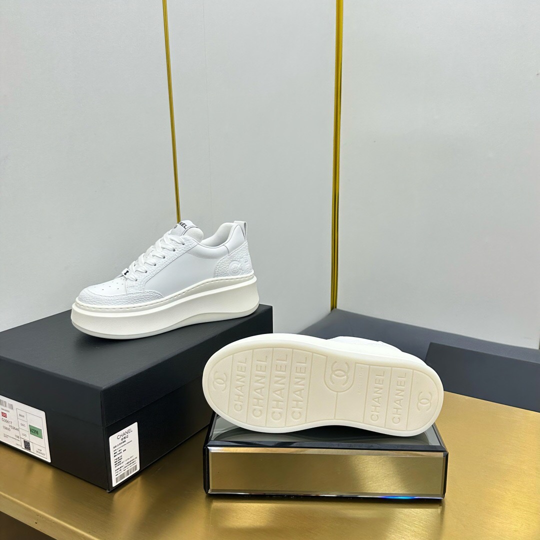 2025 Unisex Chanel White Leather Sneakers Platform Sneakers