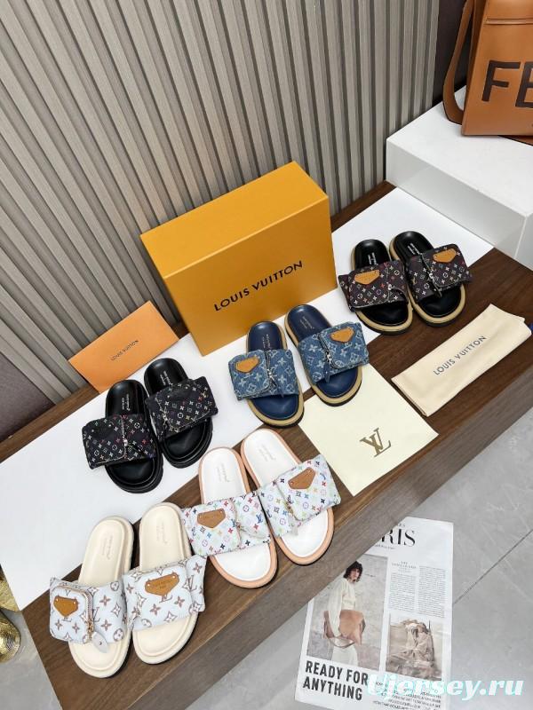 2025 Women Louis Vuitton White Brown Canvas Slippers KFY00230