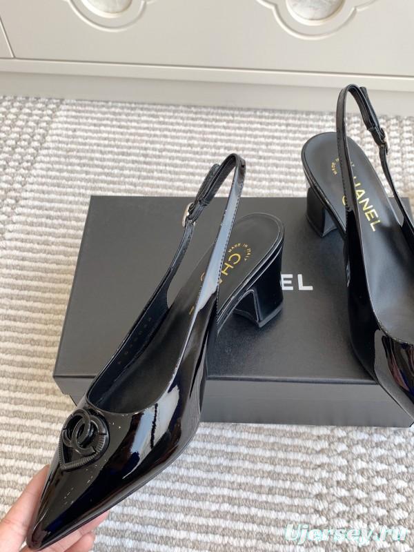 2025 Women Chanel Black Patent Leather Slingback Pumps Heart CC KFY00300