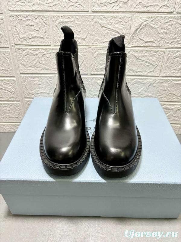 2024 Unisex Prada Black Patented Leather Imported Calfskin Chelsea Boots MJ00360