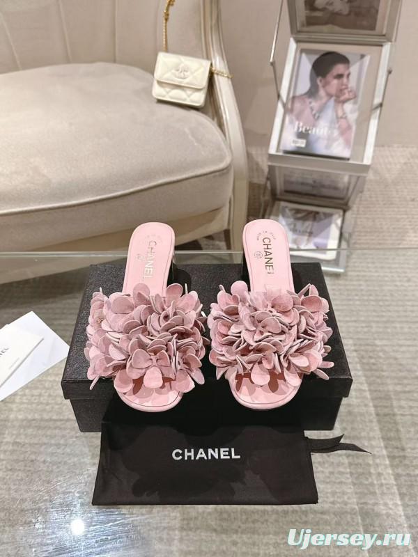 2025 Women Chanel Pink Suede Flower Mule