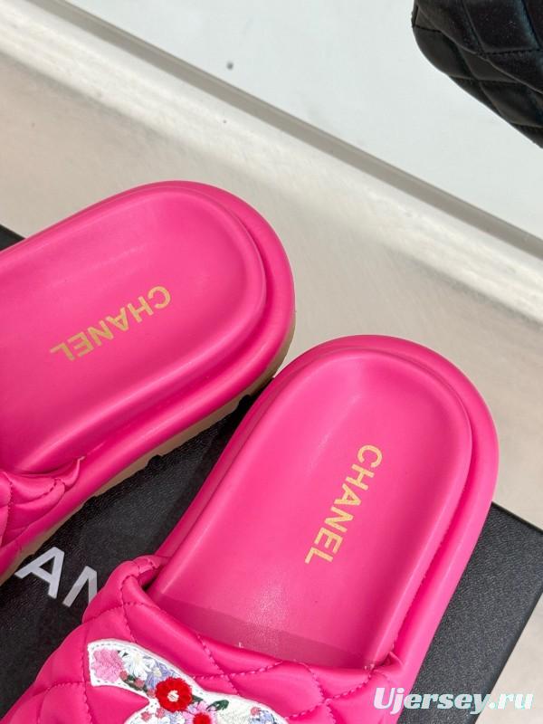 2025 Slippers Chanel Pink Silk Slippers