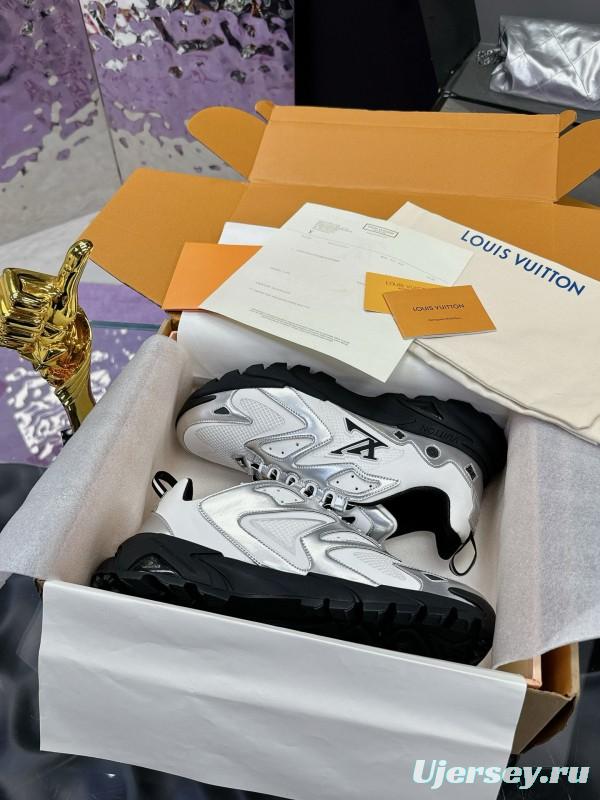 2025 Men Louis Vuitton White Black Mesh Leather Sneakers LY00320