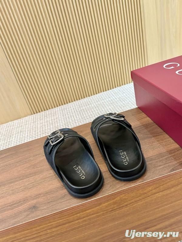 2025 Women Gucci Black Leather Slippers LY00240
