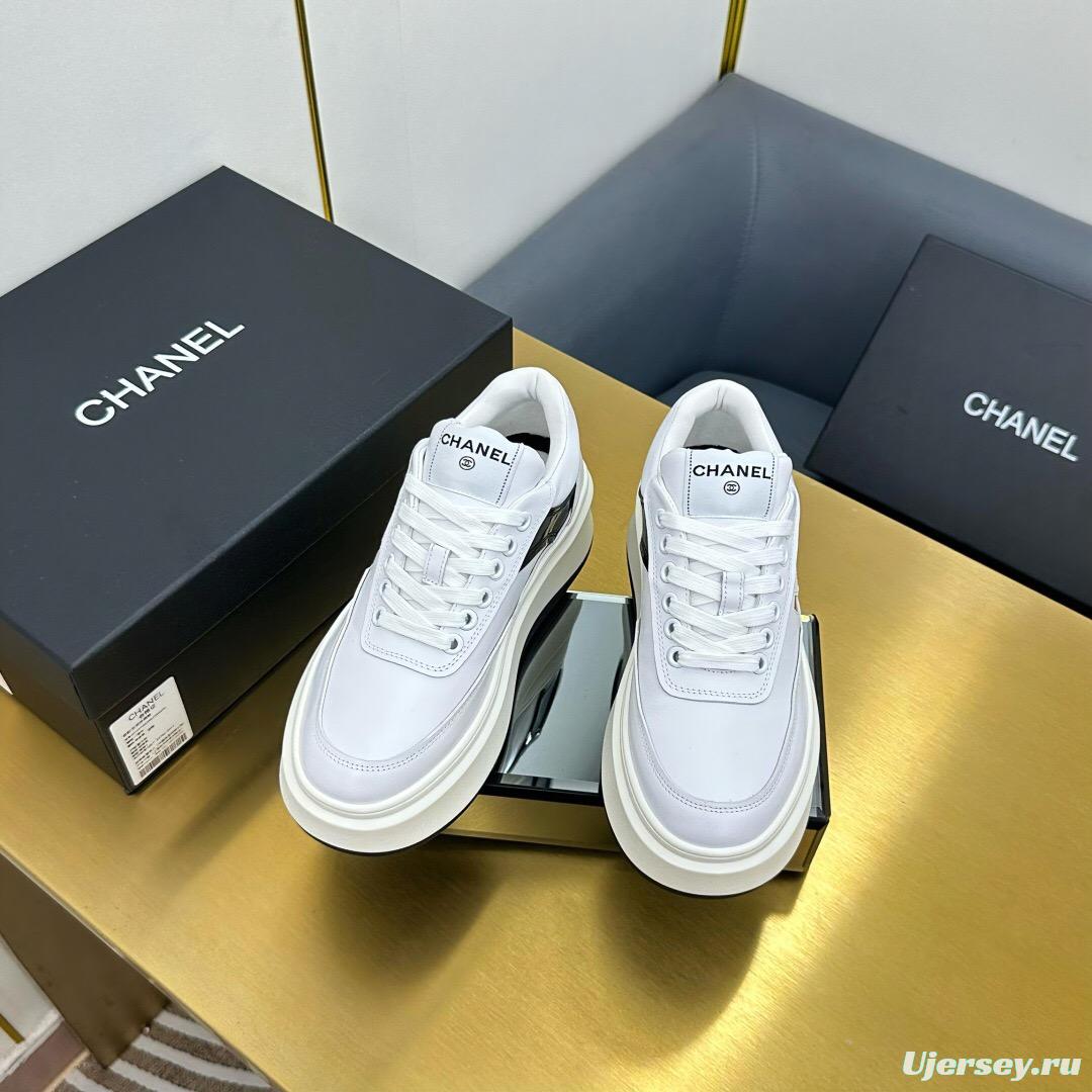 2025 Women Chanel White Black Red Leather Sneakers