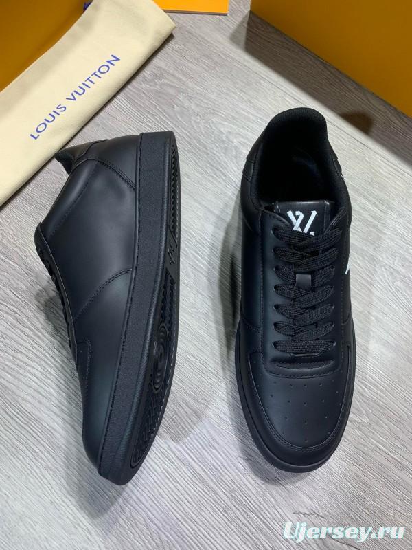 2024 Unisex Louis Vuitton Black Leather Sneakers High Frequency Brand Totem MJ00380