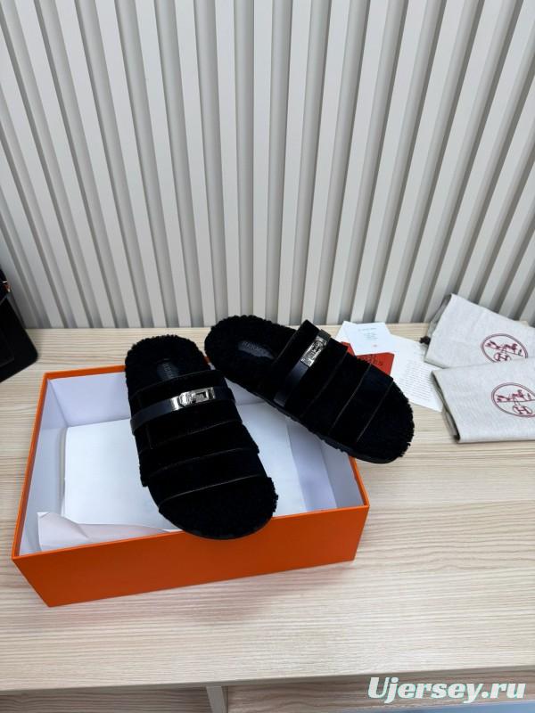 2024 Slippers Hermès Black Sheepskin Slippers MJ00300