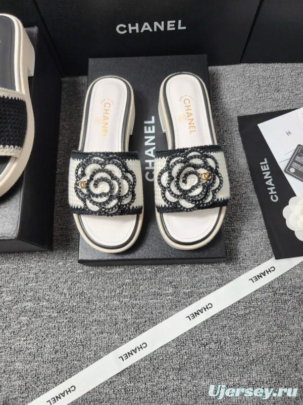 2025 Slippers Chanel Black White Fabric Camellia LY00000