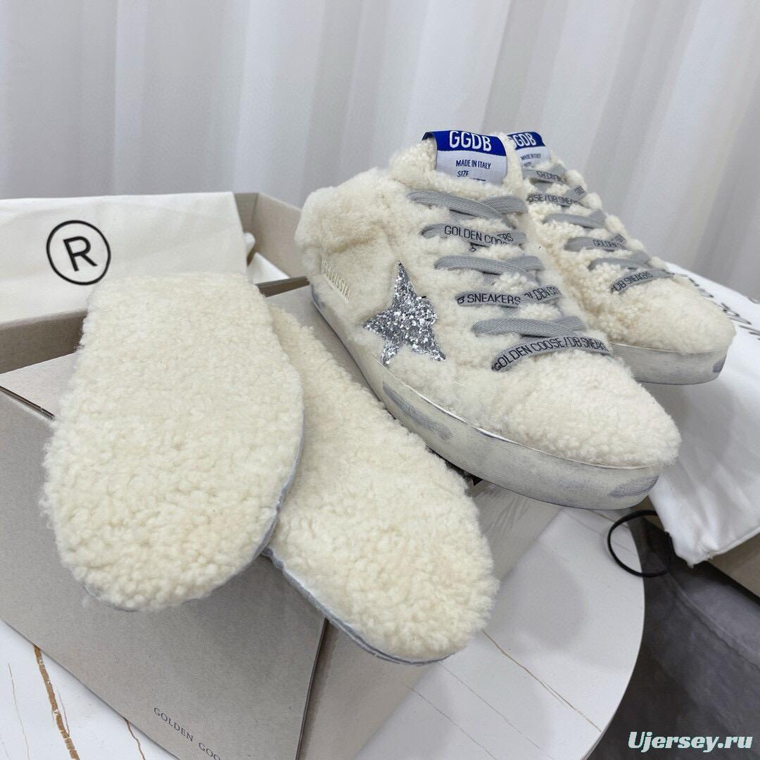 2024 Slippers GGDB White Shearling Star MJ00280