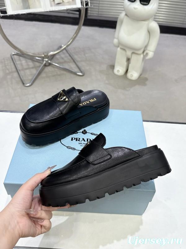 2025 Women Prada Black Leather Loafers