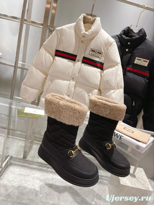 2024 Women Gucci black leather quilted snow boots gold metal MJ00420