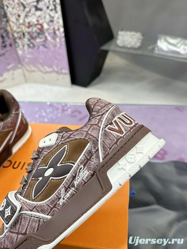 2024 Unisex Louis Vuitton Brown Silk Leather Denim Plimsolls Magic Tape MJ00410