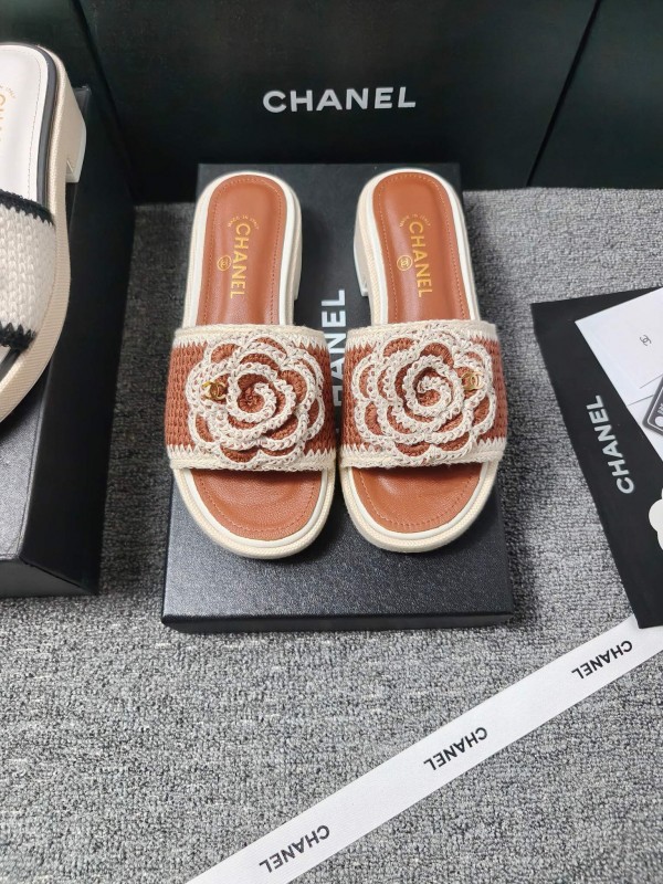 2025 Women Chanel Brown White Leather Slippers