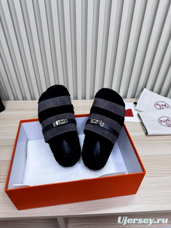 2024 Slippers Hermès Black Grey Shearling Slippers MJ00300
