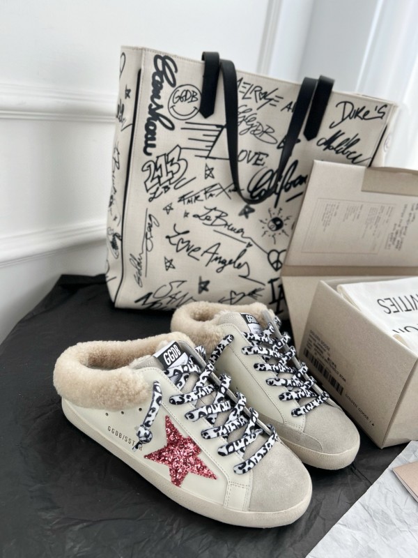 2024 Unisex GGDB White Pink Glitter Suede Leather Fur Slippers MJ00280