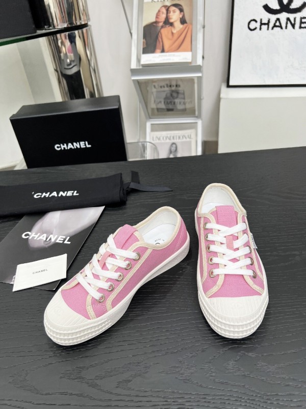 2025 Women Chanel Pink Canvas Sneakers