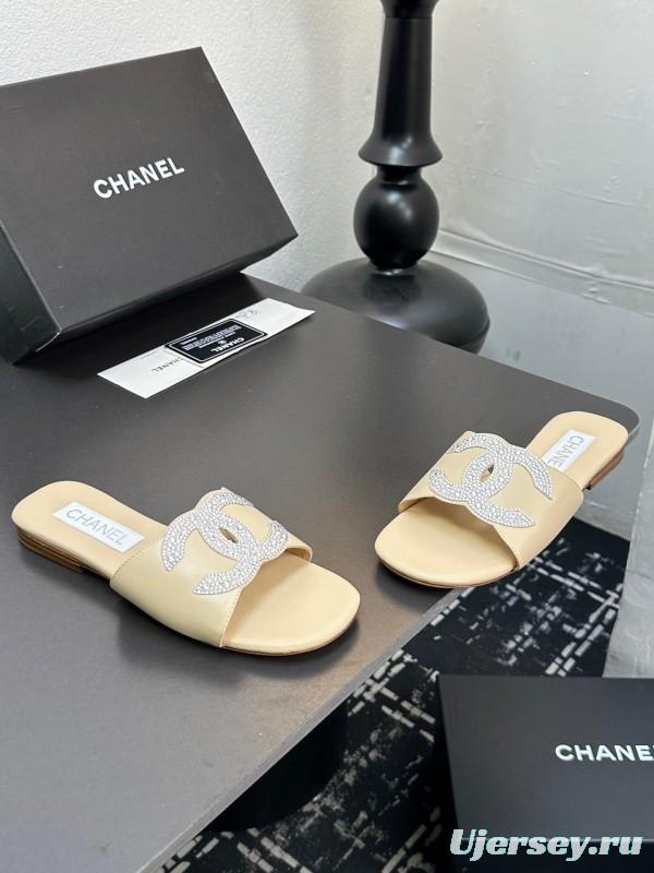 2025 Women CHANEL Beige Leather Slippers