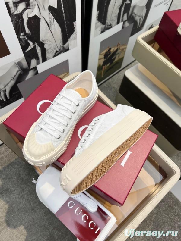 2025 Women Gucci White Canvas Sneakers