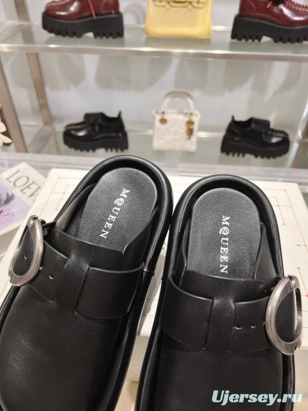 2025 Unisex Alexander McQueen Black Leather Mule Shoes Flexion Anatomical Sole KFY00300