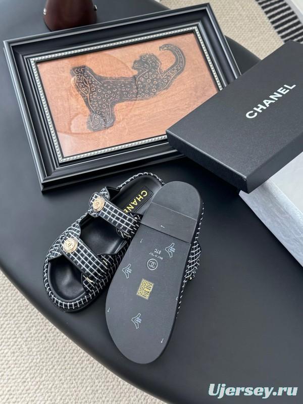 2025 Women Chanel Black White Leather Sandals LY00310