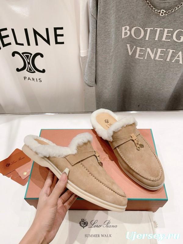2024 Slippers LP Beige Suede Shearling MJ00310