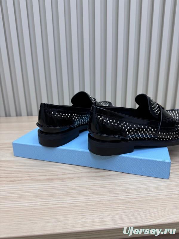 2025 Women Prada Black Leather Loafers Studded LY00340