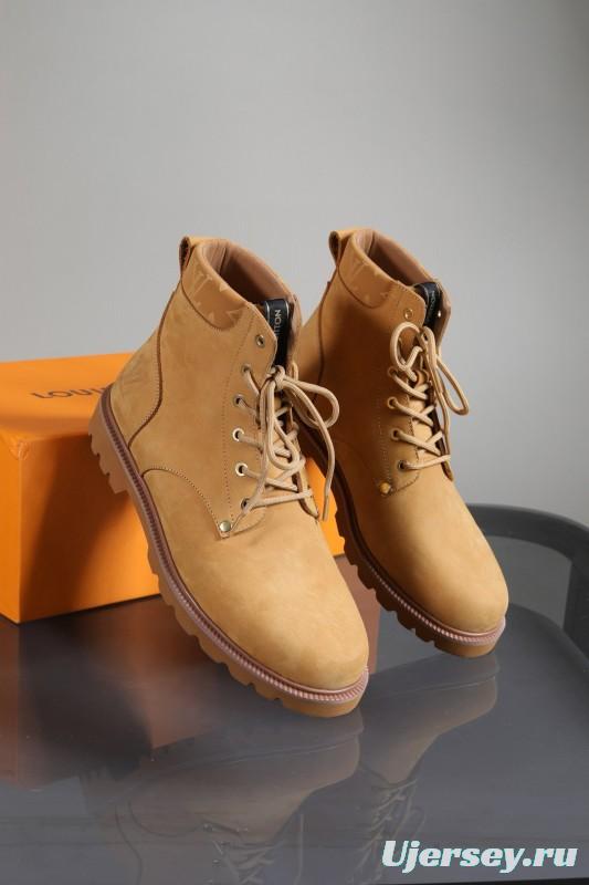 2024 Men Louis Vuitton Beige Nubuck Leather Ankle Boots MJ00470