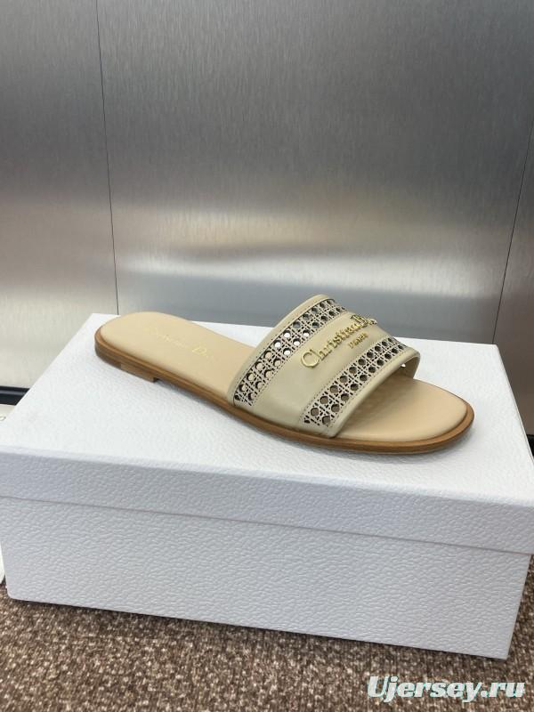 2025 Women Dior Beige Leather Slippers KFY00300