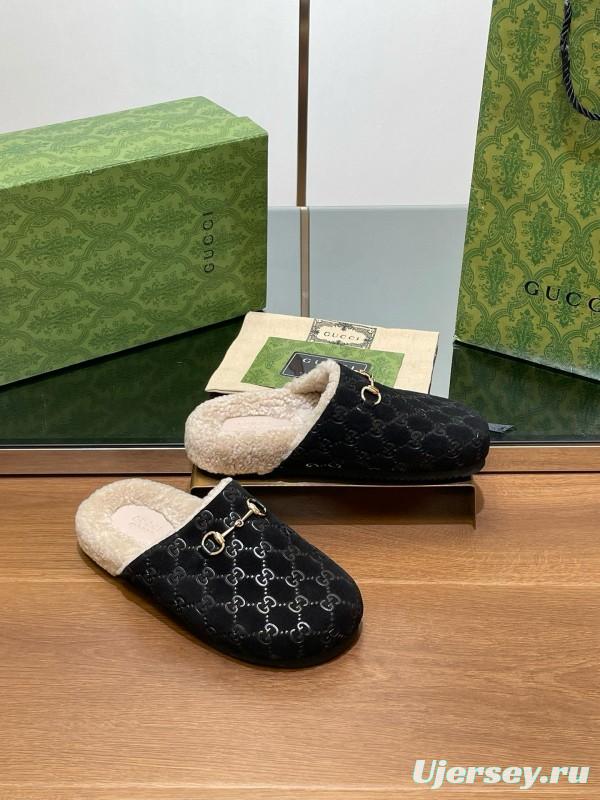 2024 Slippers Gucci Black Shearling GG Pattern