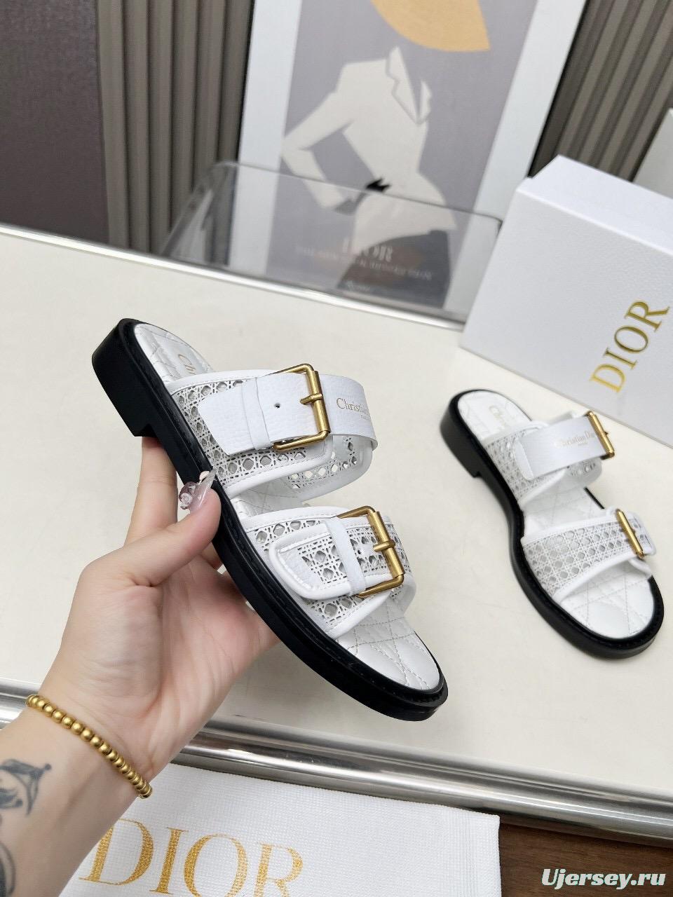 2025 Women Dior White Leather Slippers LY00220