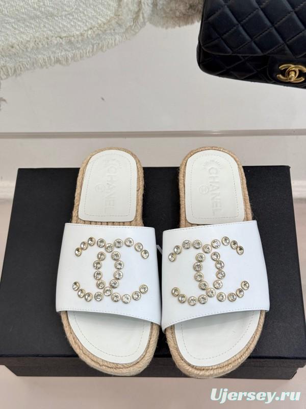 2025 Women Chanel White Leather Slippers Rhinestone KFY00230