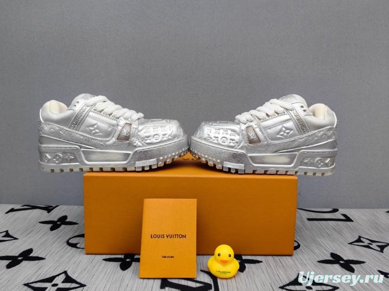 2025 Unisex Louis Vuitton Silver Leather LV Trainer
