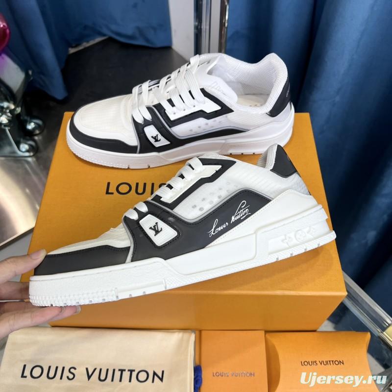 2025 Unisex Louis Vuitton White Black Calf Leather Sneakers LV Trainer