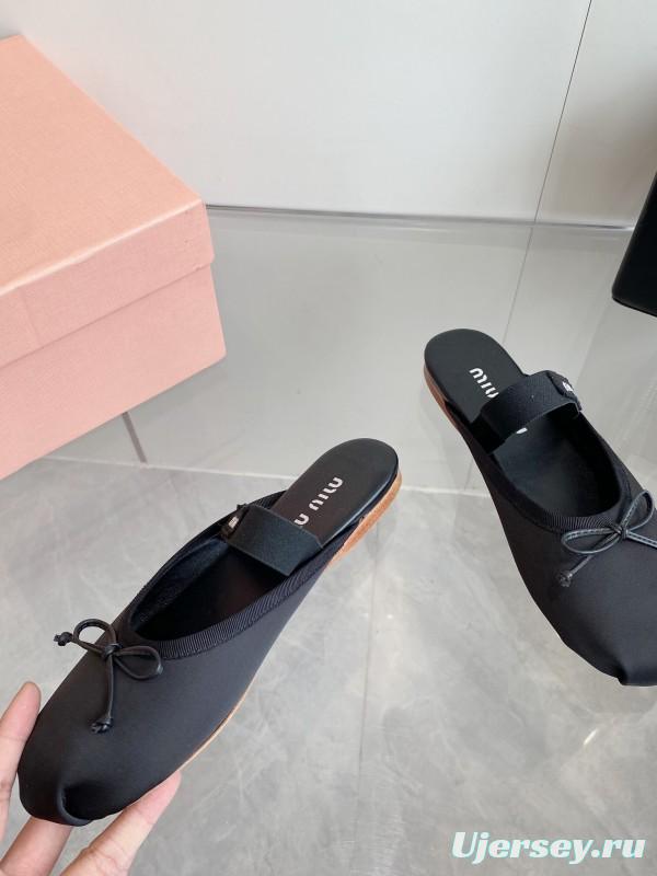 2025 Women Miu Miu Black Nylon Ballet Flats LY00380