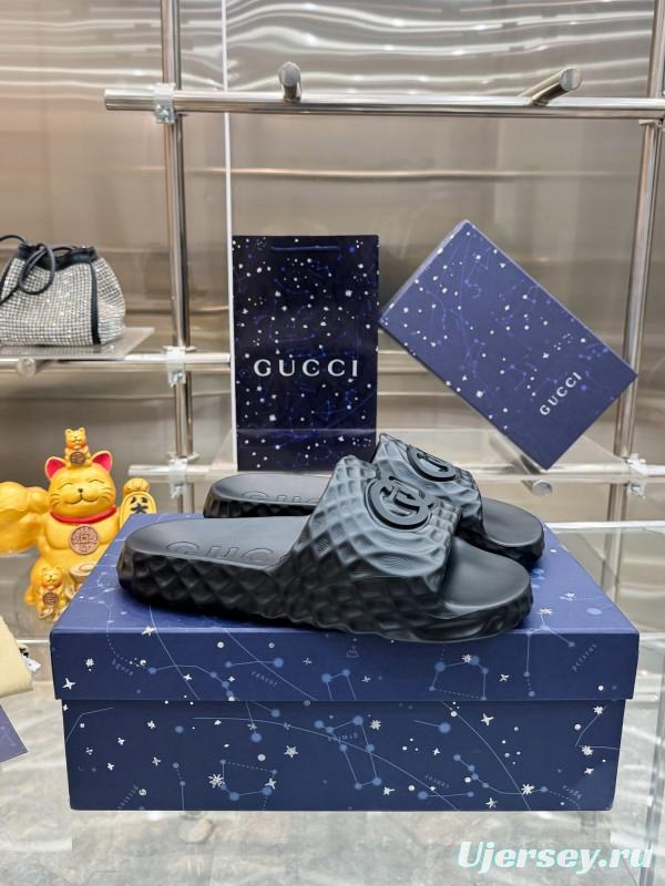 2025 Men Gucci Black Rubber Slippers Interlocking G KFY00170