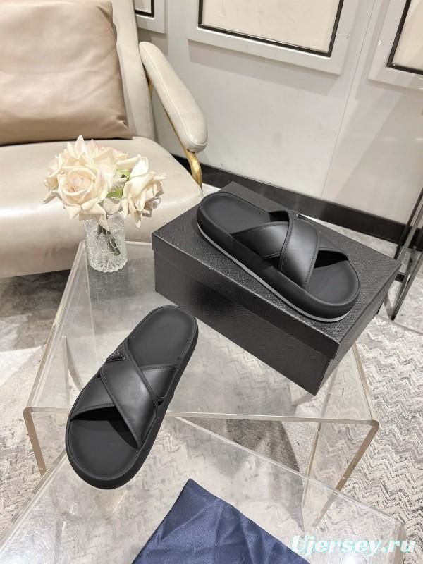2025 Men Prada Black Leather Sandals KFY00220