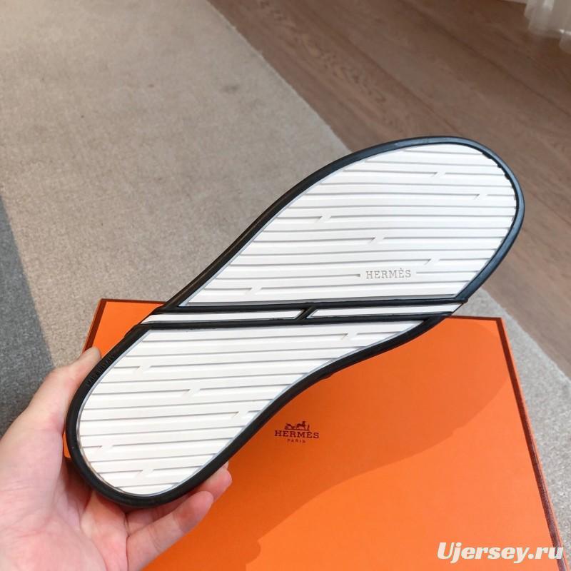 2025 Unisex H Black Suede Sneakers AS00380