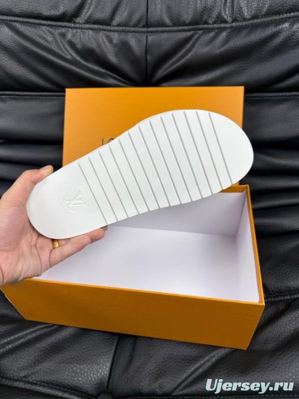 2025 Men Louis Vuitton White Leather Slippers AS00170