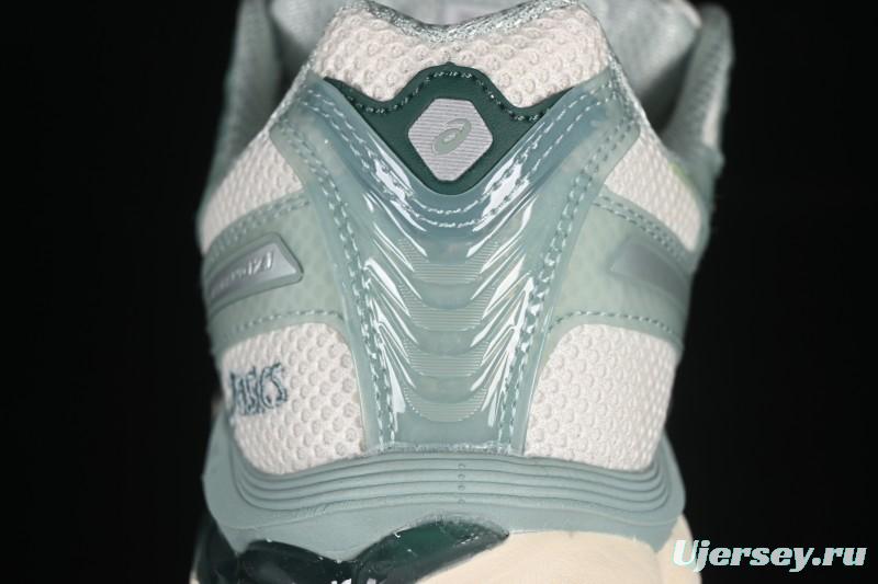 Asics Gel-Nimbus 12.1 Retro Breathable Cushioned Men's Running Shoes - 1203A675-100