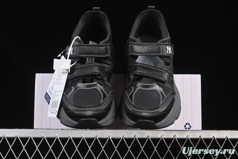 New York Yankees MLB Ace Runner Mask Jane Summer Casual Sandals - 3ASDACE5350BKS